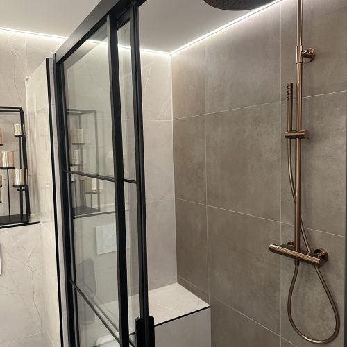 nieuwe verlichting in de douche, douche verlichting